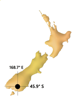 新西兰南岛南部南地大区艾萃鹿庄®新西兰红鹿的长白山